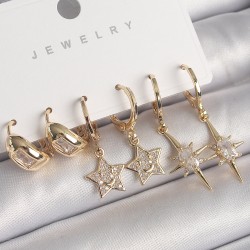 Pirinç Gold Renk Sallantı Zirkon Taşlı Yıldız Model Kadın Küpe Seti