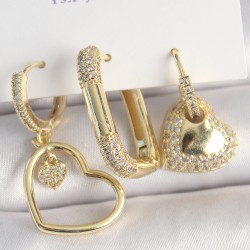 Pirinç Gold Renk Zirkon Taşlı Sallantı Kalp Model 3'Lü Kadın Kombin Küpe