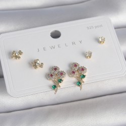 Pirinç Gold Renk Renkli Zirkon Taşlı Çiçek Model Yaprak Detay 925 Ayar Gümüş Çivi Kadın Küpe Seti