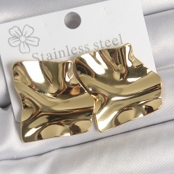 316 Çelik Gold Renk Dalgalı Plaka Kare Model Kadın Küpe
