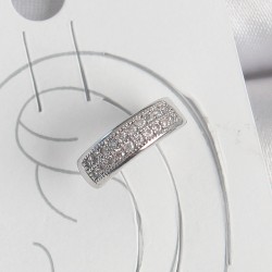 Pirinç Gümüş Renk Zirkon Taşlı Kıkırdak Model Kadın Küpe