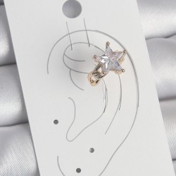 Pirinç Gold Renk Zirkon Taşlı Yıldız Model Kadın Kıkırdak Küpe