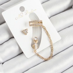 Pirinç Üçgen Figürlü Zirkon Taşlı Gold Renk 3'lü Kıkırdak Kadın Küpe Set