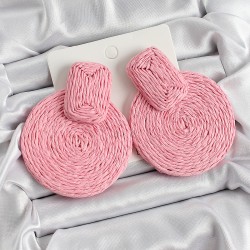 Pembe Daire Figürlü Hasır Örgü Model Gold Renk Kadın Küpe