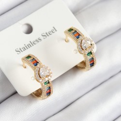 316L Çelik Renkli Zirkon Taşlı Kalpli Baget Halka Model Gold Renk Kadın Küpe