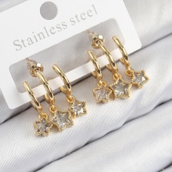 Pirinç Zirkon Taşlı Sallantılı Yıldız Model Gold Renk Kadın Küpe