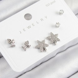 Pirinç Zirkon Taşlı Yıldız Ve Gül Model Gümüş Renk 925 Ayar Çivi Kadın Küpe Set