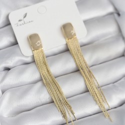 Sallantılı Krem Mineli Gold Renk Kadın Küpe