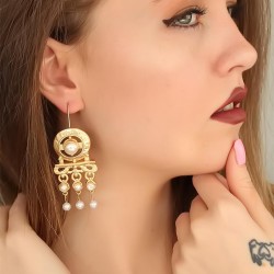 Gold Renk Otantik İnicili Kadın Küpe