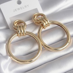 Pirinç Gold Renk Düğüm Halka Model Kadın Küpe