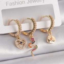 Pirinç Gold Renk Zirkon Taşlı Yılan Kalp Figür Kadın Küpe