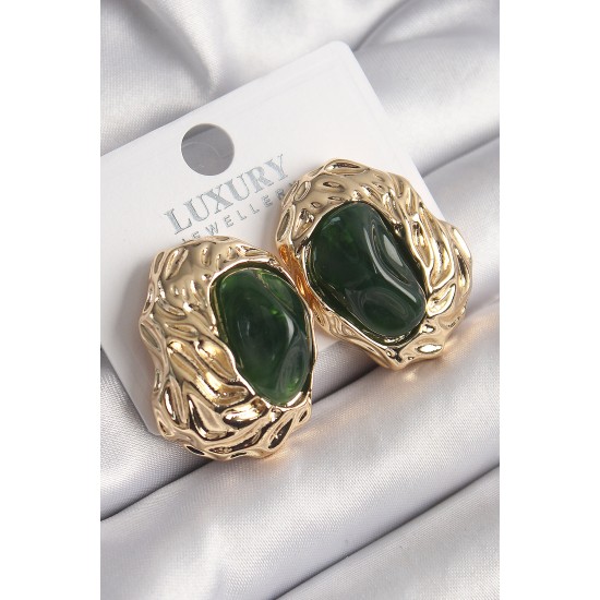 Pirinç Gold Renk Yeşil Oval İşleme Detay Vintage Kadın Küpe Pirinç Gold Renk Yeşil Oval İşleme Detay Vintage Kadın Küpe
