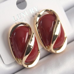 Pirinç Gold Renk Kırmızı Oval Vintage Kadın Küpe