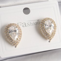 Pirinç Gold Renk Zirkon Taşlı Damla Model Kadın Küpe