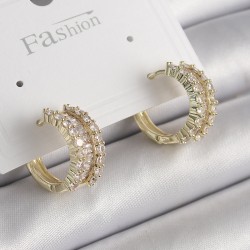Pirinç Gold Renk Zirkon Taşlı Halka Model Kadın Küpe