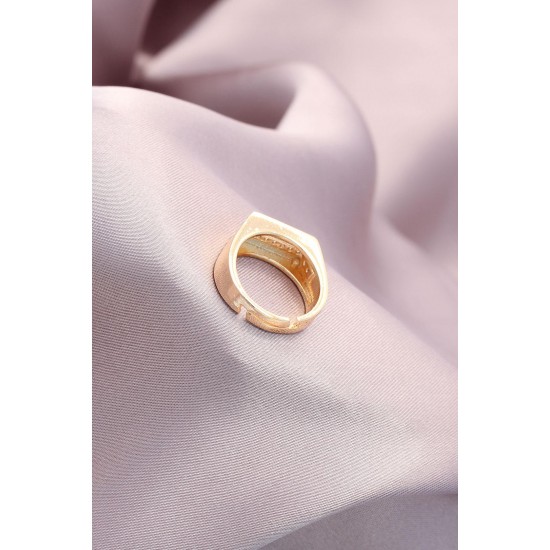 Gold Metal Taşlı Şerit Plaka Yüzük Gold Metal Taşlı Şerit Plaka Yüzük