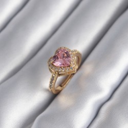 Pirinç Gold Renk Pembe Zirkon Taşlı Kalp Model Kadın Yüzük