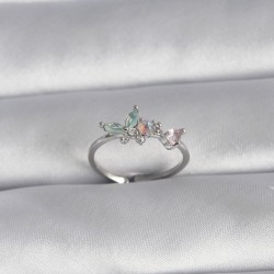Pirinç Gümüş Renk Zirkon Taşlı Kelebek Model Kadın Yüzük