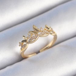 Pirinç Gold Renk Zirkon Taşlı Kelebek Model Kadın Yüzük