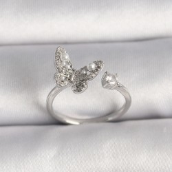 Pirinç Gümüş Renk Zirkon Taşlı Kelebek Model İnci Detay Ayarlanabilir Yüzük