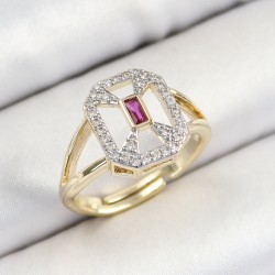 Pirinç Zirkon Taşlı Baget Model Gold Renk Kadın Yüzük