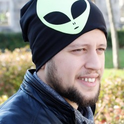 Yeşil Renk Alien Figürlü Siyah Erkek Bere
